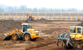 Планировка участка бульдозером в Кирово-чепецке от 924 руб. Цены за м2 - 2Землекопа-Крв